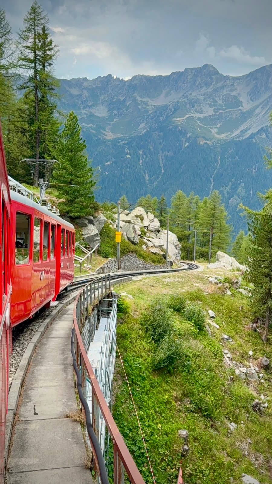 Munte, gheață și povești în familie sub Mont Blanc